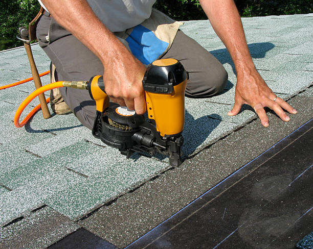 Quick and Trustworthy Emergency Roof Repair Services in Coventry Lake, CT